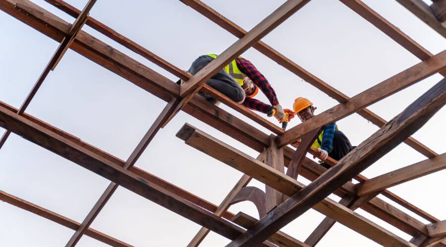 Professional gutter cleaning services in Big Creek, CA